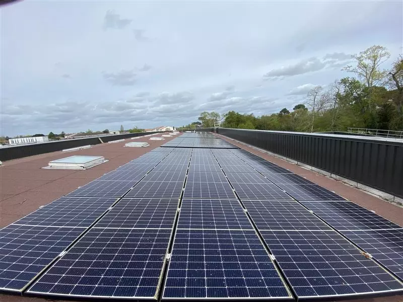 Piscine Blanquefort 42,3 kWc autoconso